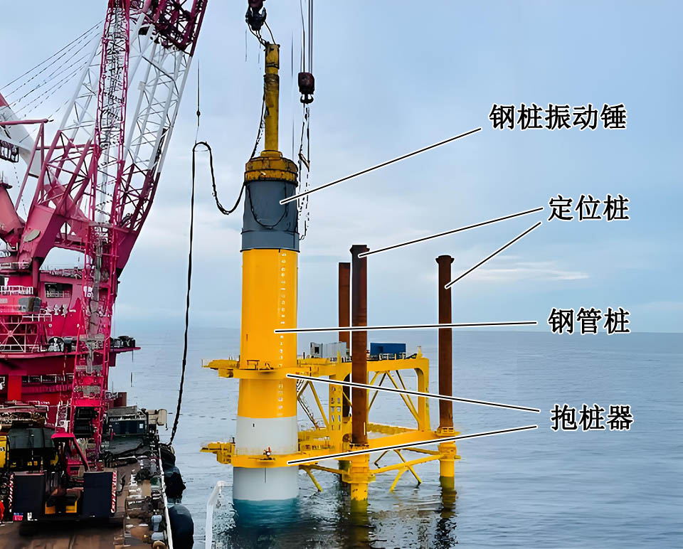 图6 单桩沉桩施工照片